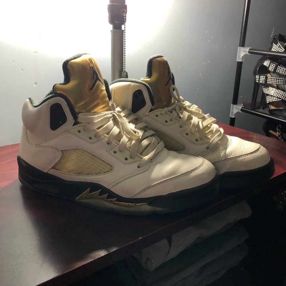 Air jordan retro 5 gold coin
